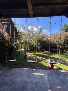 Afbeelding uit fotogalerij van Cabaña en la Calera BersaNina Con Sauna a Vapor in La Calera