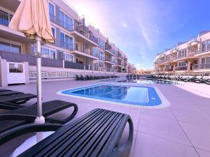 Swimmingpoolen hos eller tæt på Tropicalidays Casa Arnold