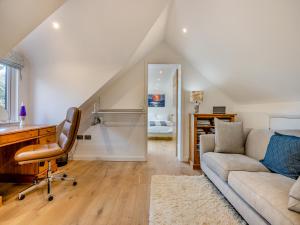 Χώρος καθιστικού στο Amaranth +16 φωτογραφίες