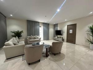 Et tv og/eller underholdning på Kana Apartments