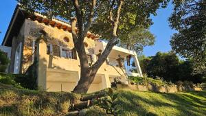 En have udenfor Luxury Home 7 min from Antigua with Volcano Views!