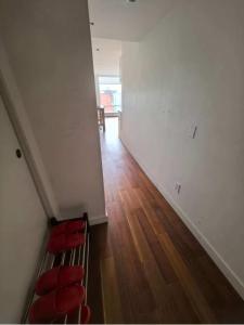 Billede fra billedgalleriet på China town condo in Vancouver i Vancouver + 1 billede