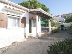 Budova, kde se vila nachází