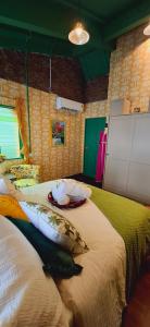 En eller flere senge i et værelse på Dar Wafa Riad, Restaurant and Hamam