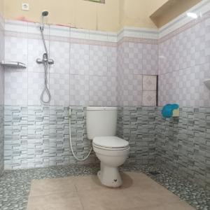 Phòng tắm tại Pakemsari Resort Hotel +32 ảnh