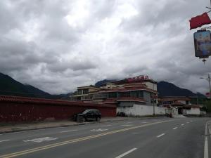 Nespecifikovaný výhled na hory nebo výhled na hory při pohledu z hotelu