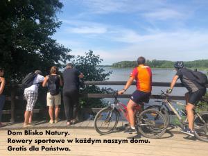 Đạp xe trong hoặc quanh Dom Blisko Natury Osłonin