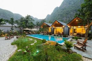 En generel udsigt til bjerge eller udsigt til bjerge taget fra hotellet