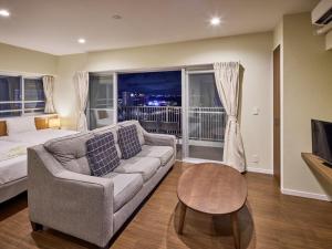 Χώρος καθιστικού στο Seaside Condominium Rana Chatan