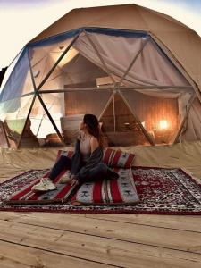 Gæster der bor på Rum star destit