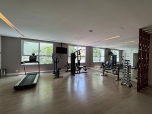 Fitness centrum a/nebo fitness zařízení v ubytování Studio SP 413 with parking!