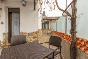 En balkon eller terrasse på El Cierzo de Sediles