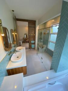 Et badeværelse på Santi Villa Wat Seree