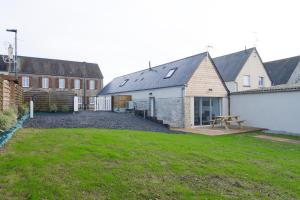 Tòa nhà nơi nhà nghỉ dưỡng tọa lạc