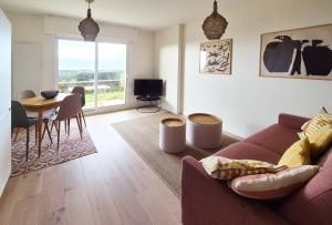 TV/trung tâm giải trí tại Le Verdi - Les Gîtes de la Côte d'Amour