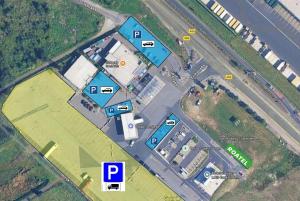 Letecký snímek ubytování Roatel Staufenberg-Lutterberg A7 my-roatel-com + 6 fotografií