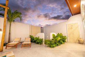 Billede fra billedgalleriet på EnyaVillas 3, Brand New - Boutique Mediterranean i Uluwatu