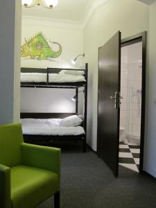 Posteľ alebo postele v izbe v ubytovaní Hostel Wratislavia