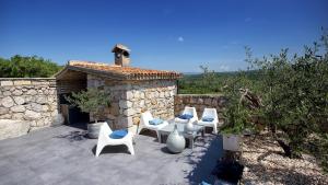 Naturlandskabet i nærheden af villaen