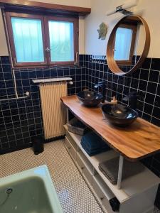 Ένα μπάνιο στο Gite l'Armarange Colmar/Mulhouse 3 étoiles