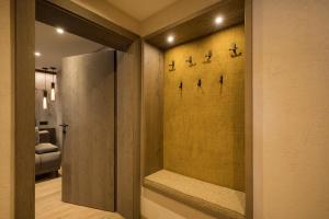 Un baño de Hotel Garni Landhaus Platzer 47 fotos más