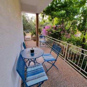 En balkon eller terrasse på Katarina