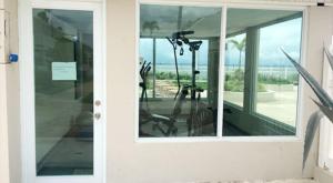 En balkon eller terrasse på Villa Brisas del Mar-Ocean View Gated Community