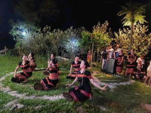 Gæster der bor på Nguyệt Nhi Homestay A Lưới + 15 billeder