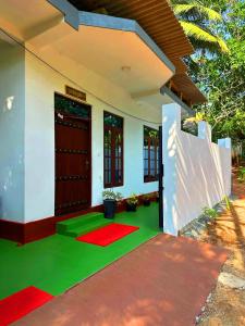 Tòa nhà nơi nhà khách tọa lạc