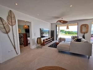 Billede fra billedgalleriet på Modern and spacious Villa on the beach! i Saint-François