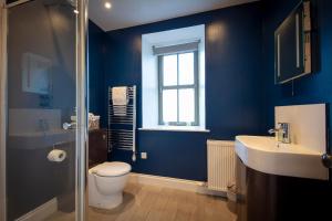 Koupelna v ubytování Dunvegan Castle The Farmhouse Cottage + 11 fotografií