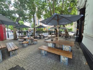 En restaurant eller et andet spisested på The Warrington