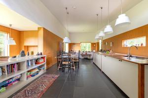 Nhà bếp/bếp nhỏ tại 3 Bed in Bramfield oc-hglenv