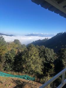 Phong cảnh thiên nhiên gần chỗ nghỉ nhà dân