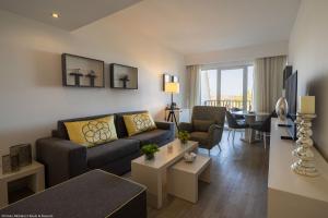 Posezení v ubytování Oasis Praiamar