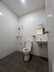 Koupelna v ubytování ทาวน์โฮมทรัพย์มาลีโครงการ9ลำพูน