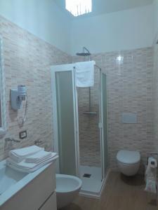 Ένα μπάνιο στο Elegant R&B Floridia