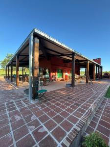 Budova, kde se prázdninový dům nachází + 6 fotografií