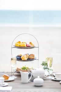 Jídlo v hotelu nebo okolí