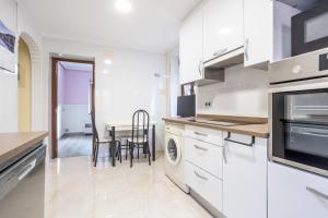 Køkken eller tekøkken på Your Cosy Home in Figaredo