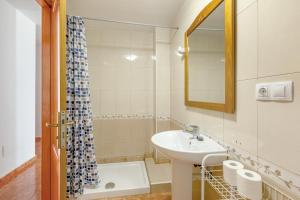 Koupelna v ubytování Brisa Marina amplio y luminoso con vistas al mar + 12 fotografií