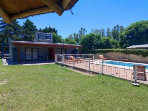 Swimmingpoolen hos eller tæt på Cabañas De Lourdes
