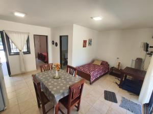 Et opholdsområde på Cabañas De Lourdes