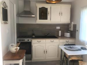 Køkken eller tekøkken på Le Clos Madame - Le Jardin