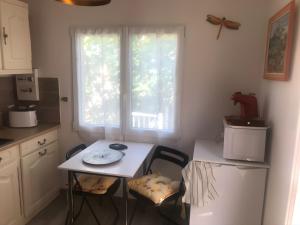 Køkken eller tekøkken på Le Clos Madame - Le Jardin + 19 billeder