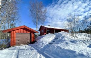 Beautiful Home In Svarstad With Wifi om vinteren
