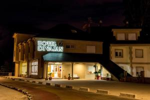 Gallery image of Hotel Dinajan in Villanueva de Arosa