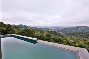 Naturlandskabet i nærheden af lejlighedshotellet