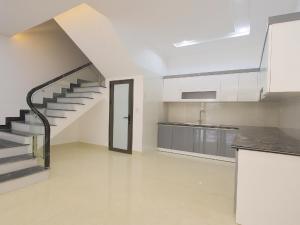 Køkken eller tekøkken på Full house for foreigners for rent + 7 billeder