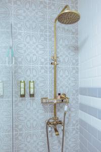 Phòng tắm tại POEM RURAL de Piatra Neamt +68 ảnh